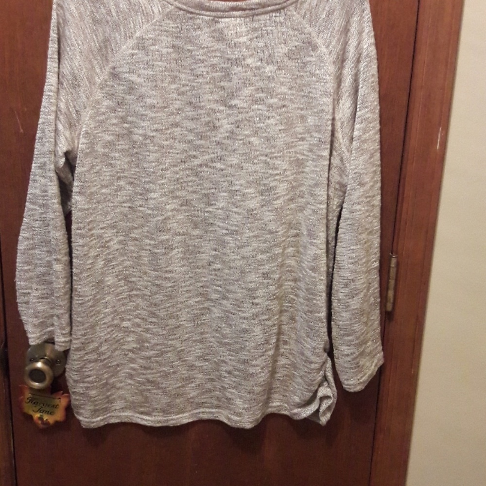 Spring Sweater - Picture 4 of 4